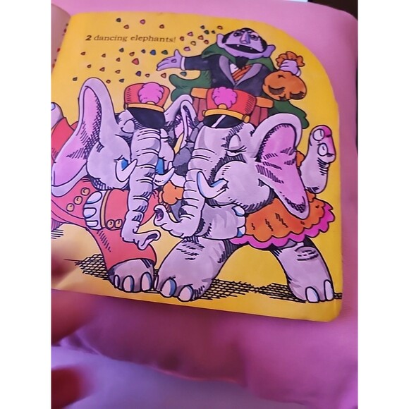 Vintage 1977 Sesame Street The Counts Number Parade Golden Shape Book Children - Picture 4 of 7